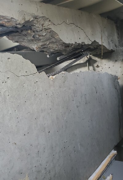 Rupture fragile d'une panne en béton précontraint